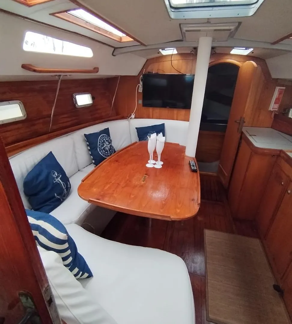 Velero Privado Palma location